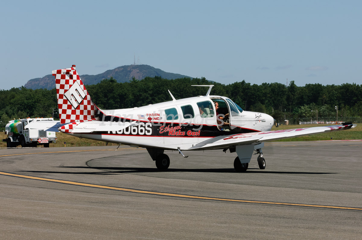 Beech A36 Bonanza 36Reg.: N6066SMSN: E-774